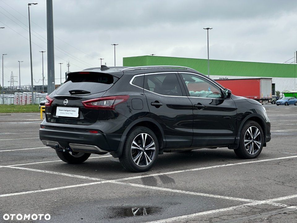 Nissan Qashqai - 4