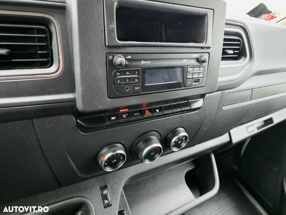 Renault Master - 16