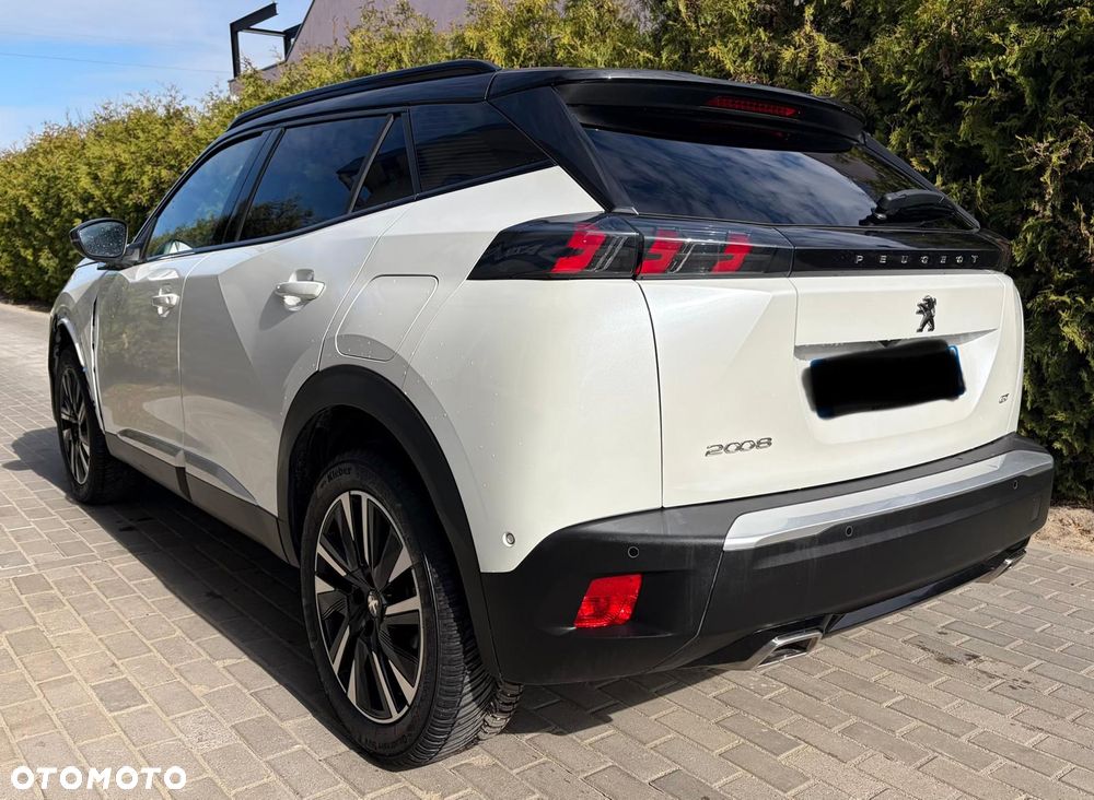 Peugeot 2008 - 11