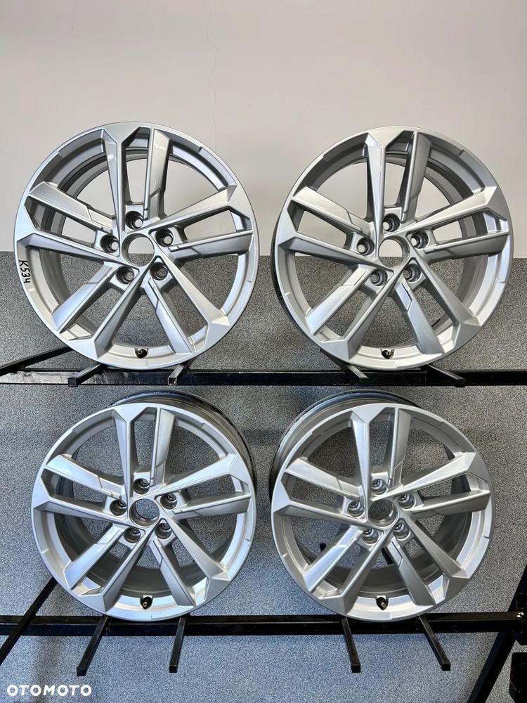 4 FELGI ALU. AUDI A3, S3 8Y0, VW T-ROC 17'' E6,5J  ET43