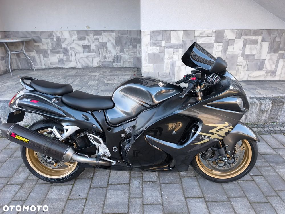 Suzuki GSX-R - 1