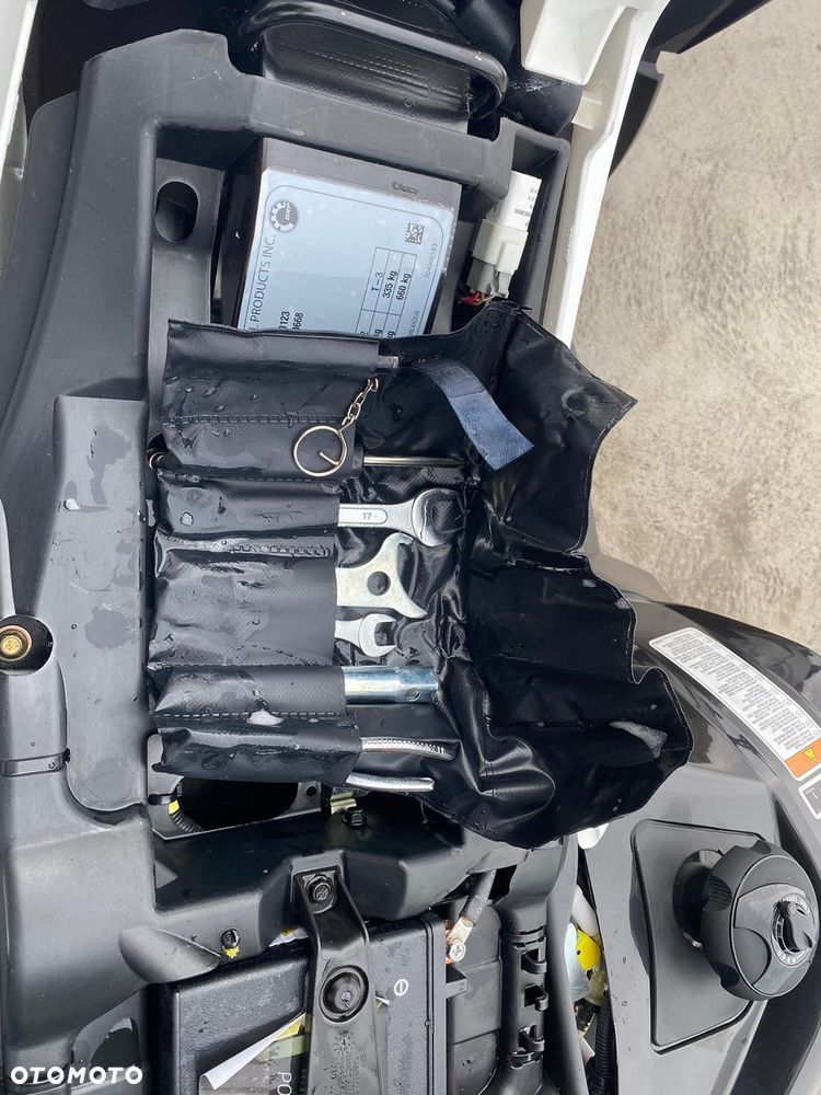 Can-Am Renegade - 32