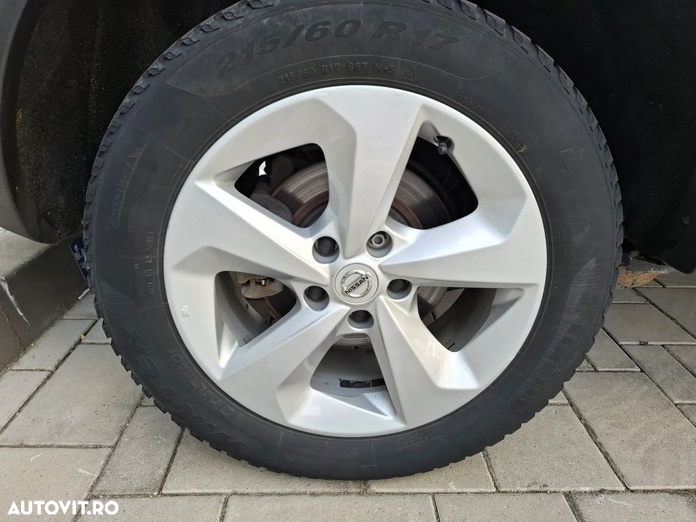 Nissan Qashqai 1.7D 150CP ALL MODE 4X4-I N-Connecta - 9