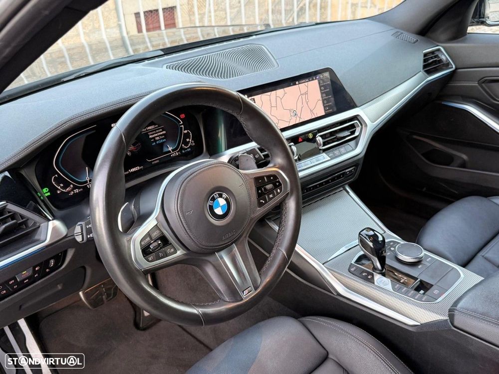 BMW 330 e Touring Pack M Auto - 9
