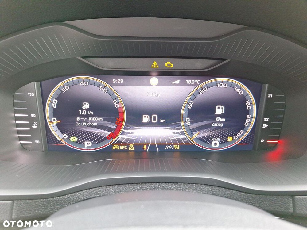 Skoda Karoq 1.5 TSI ACT Sportline DSG - 18