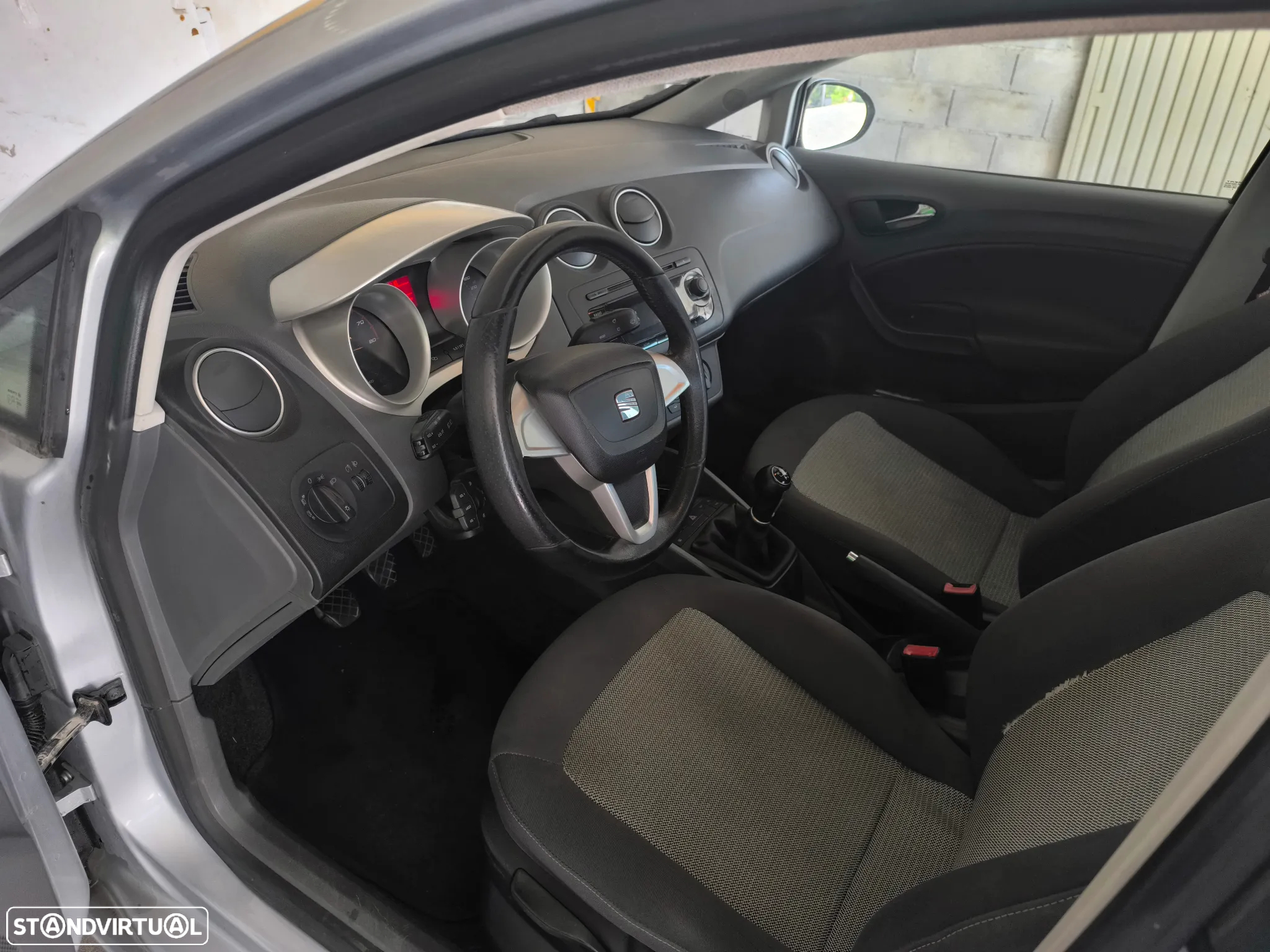 SEAT Ibiza - 5