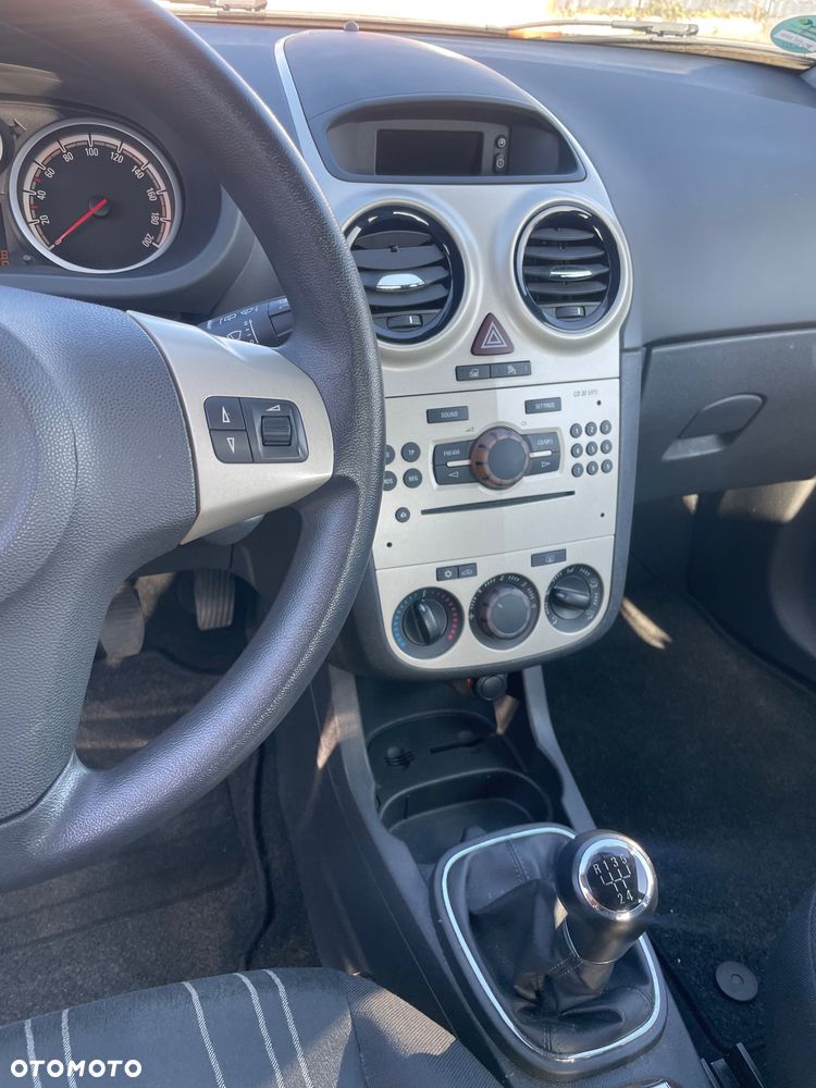 Opel Corsa - 6