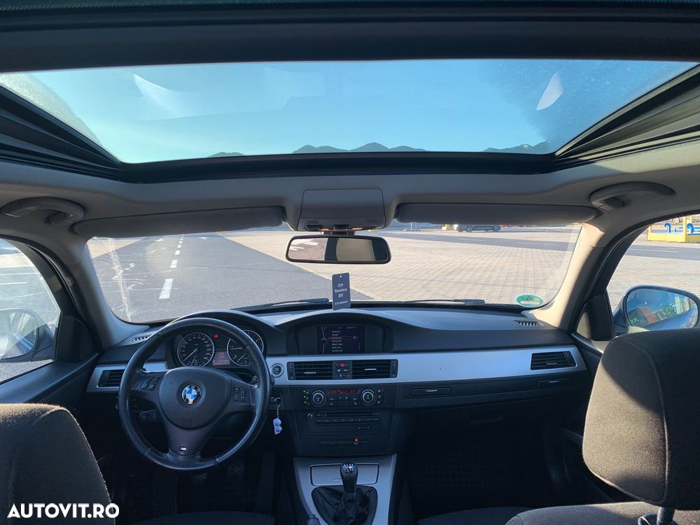 BMW Seria 3 320d Sport Line - 6