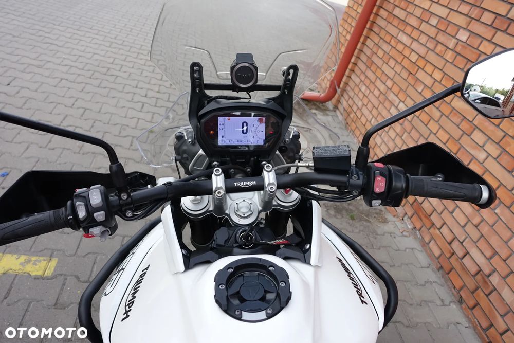 Triumph Tiger - 6