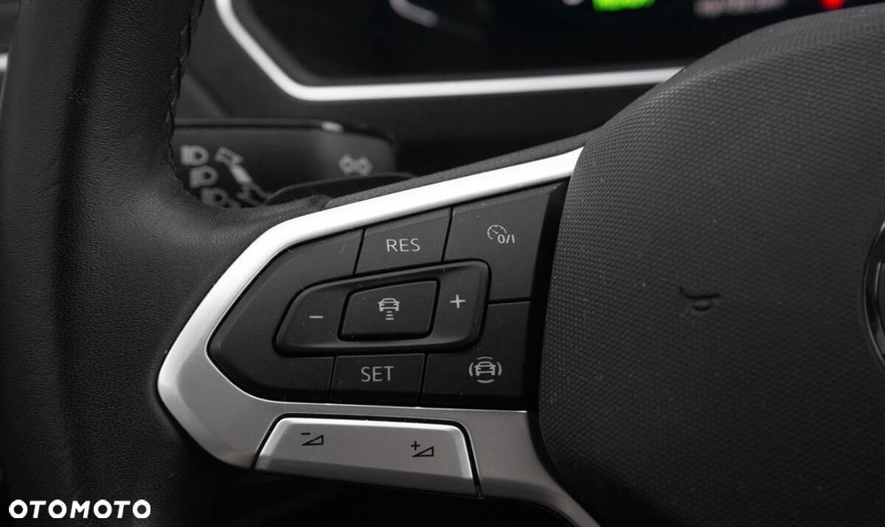 Volkswagen Tiguan - 7