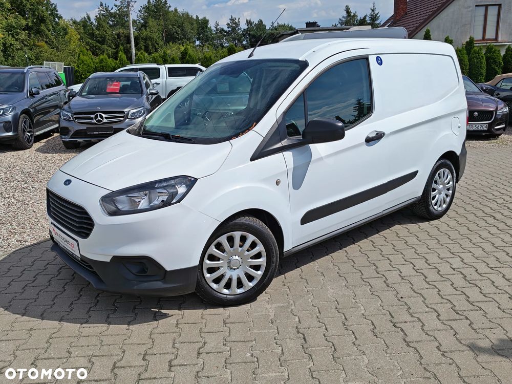 Ford Transit Courier - 3
