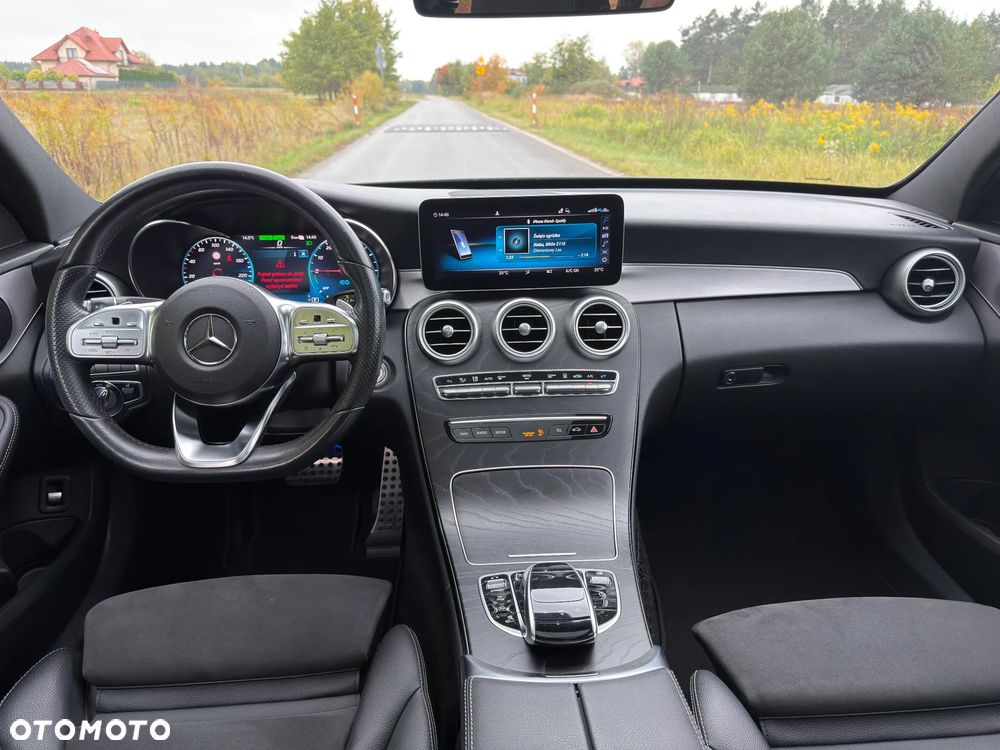 Mercedes-Benz Klasa C 220 d 9G-TRONIC AMG Line - 19