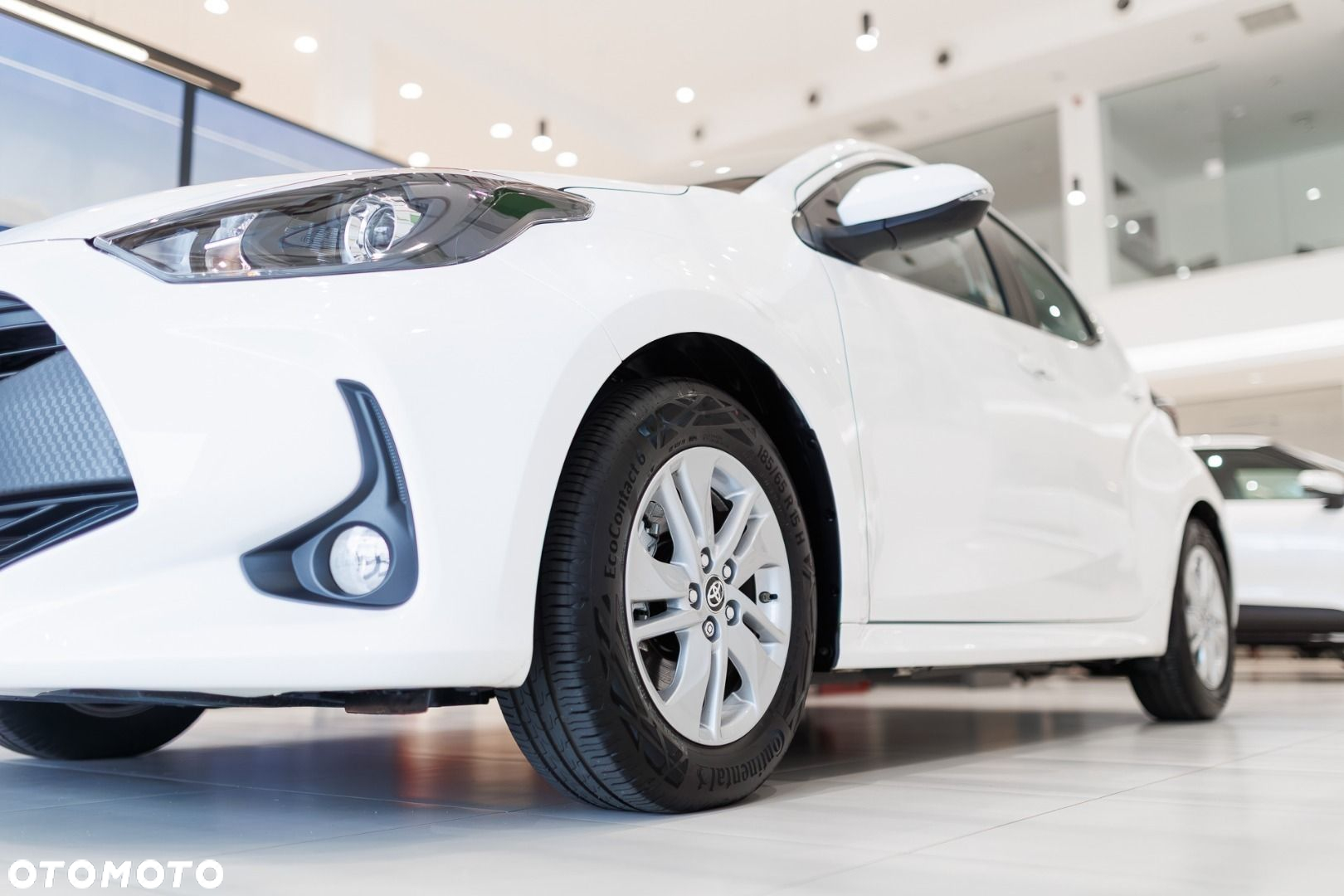 Toyota Yaris - 16