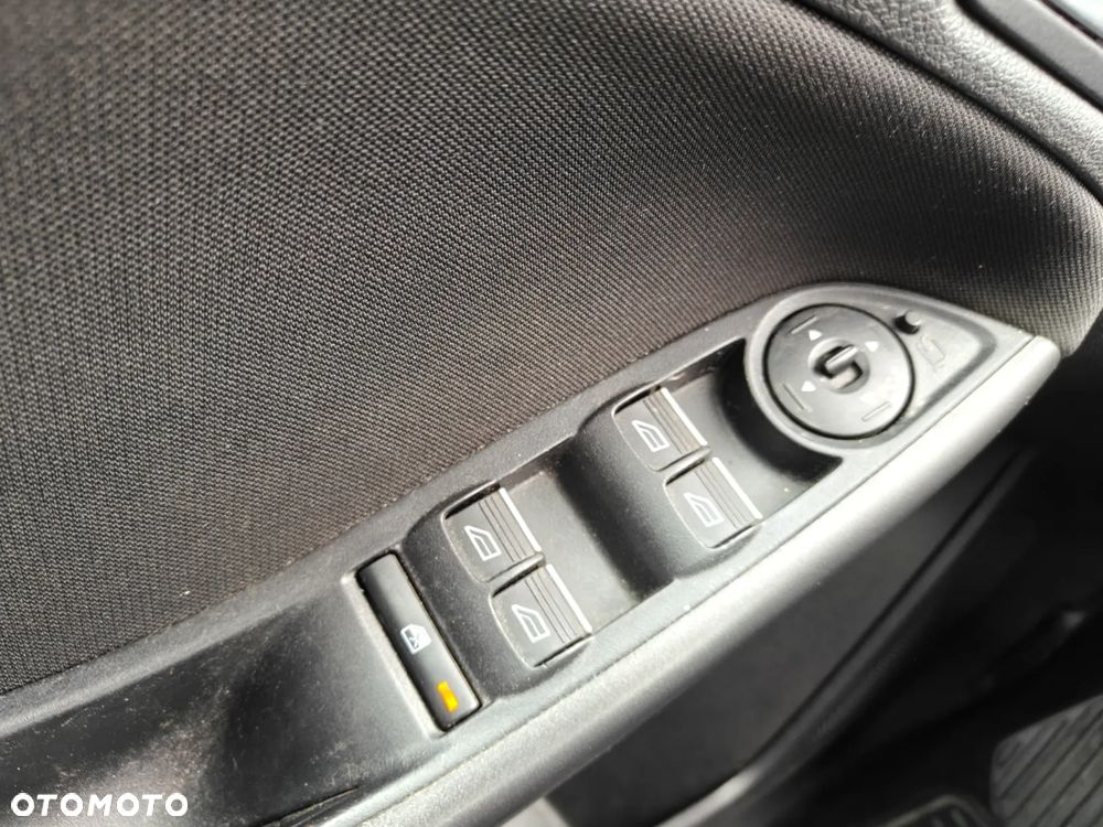 Ford Focus 1.5 EcoBoost STart-Stopp-System ST-LINE - 18