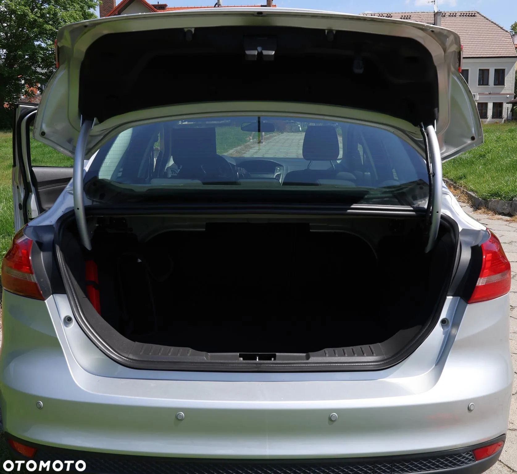 Ford Focus 1.6 Trend - 11