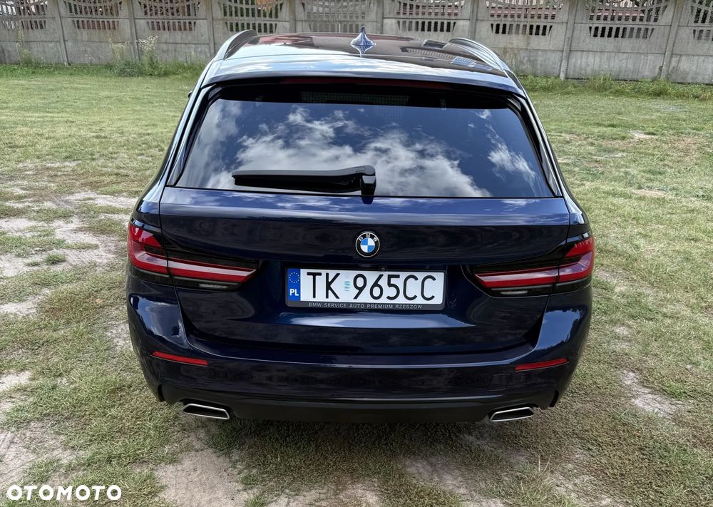 BMW 5 Series 2022 photo 4