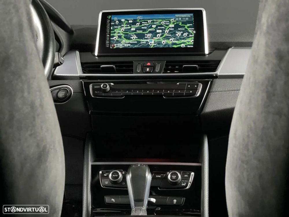 BMW 218 Active Tourer - 11