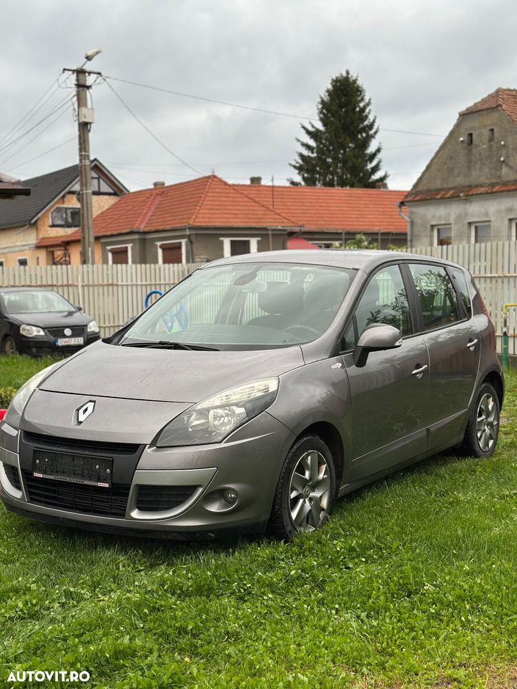 Renault Scenic - 3