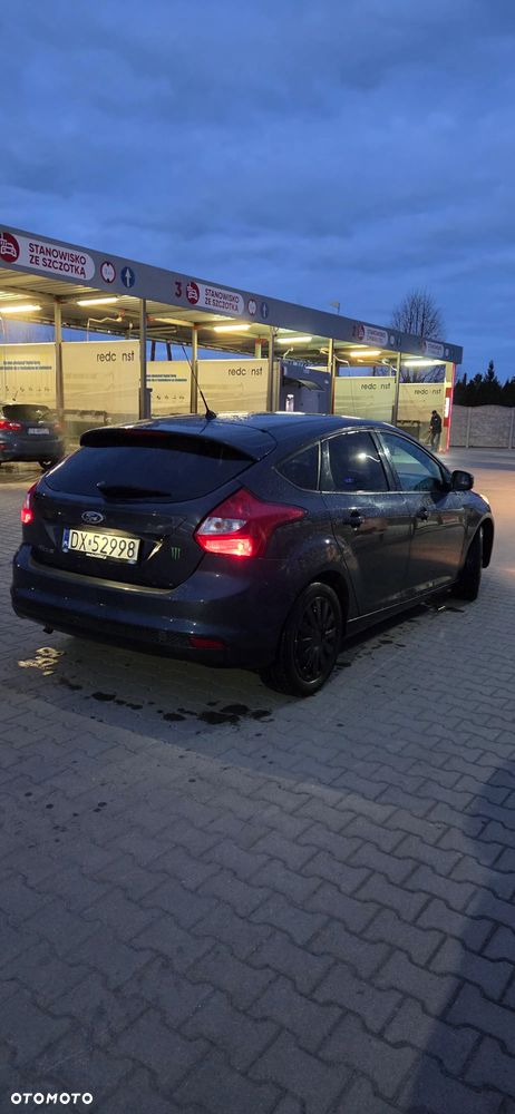 Ford Focus 1.6 Ambiente - 18