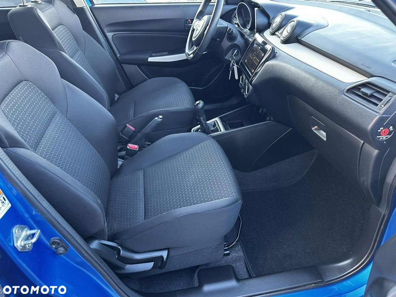 Suzuki Swift 1.2 Premium Plus - 15