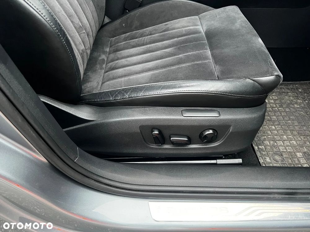 Skoda Superb 1.6 TDI GreenLine - 11