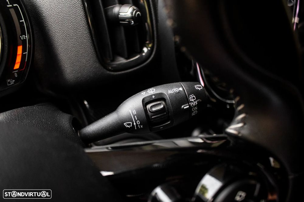 MINI Countryman Cooper SE ALL4 Auto - 17