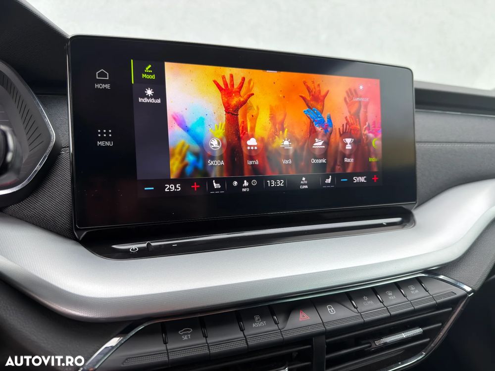 Skoda Octavia 2.0 TDI DSG Style - 23