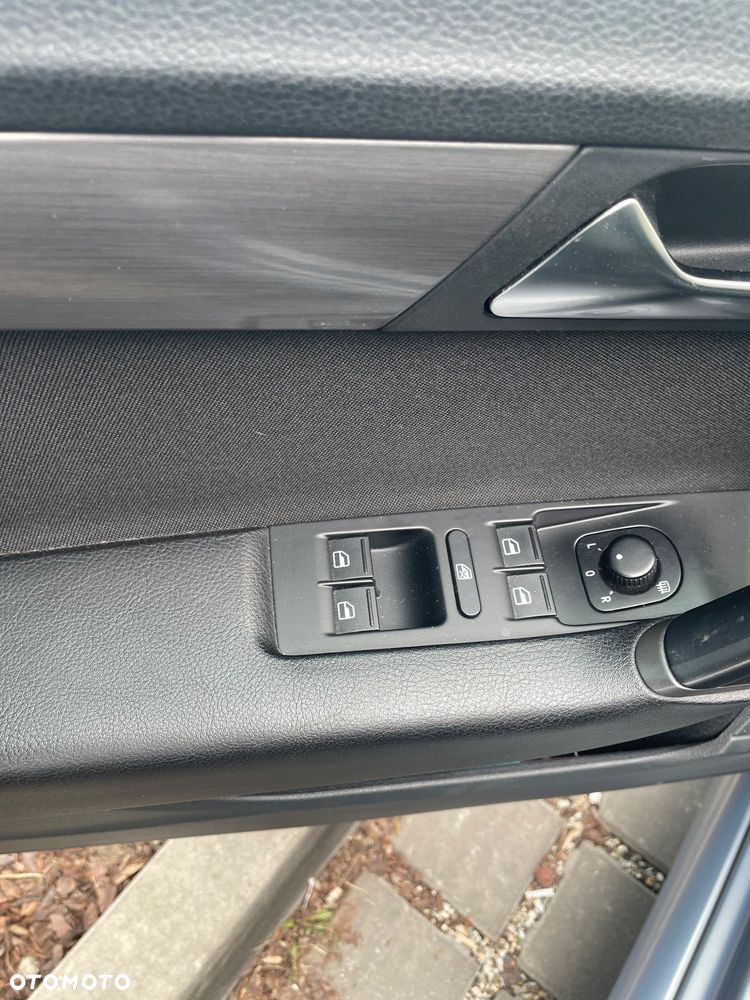 Volkswagen Passat 1.4 TSI Trendline - 19