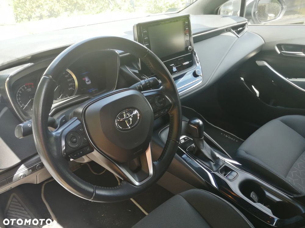 Toyota Corolla 2.0 Hybrid Style - 11