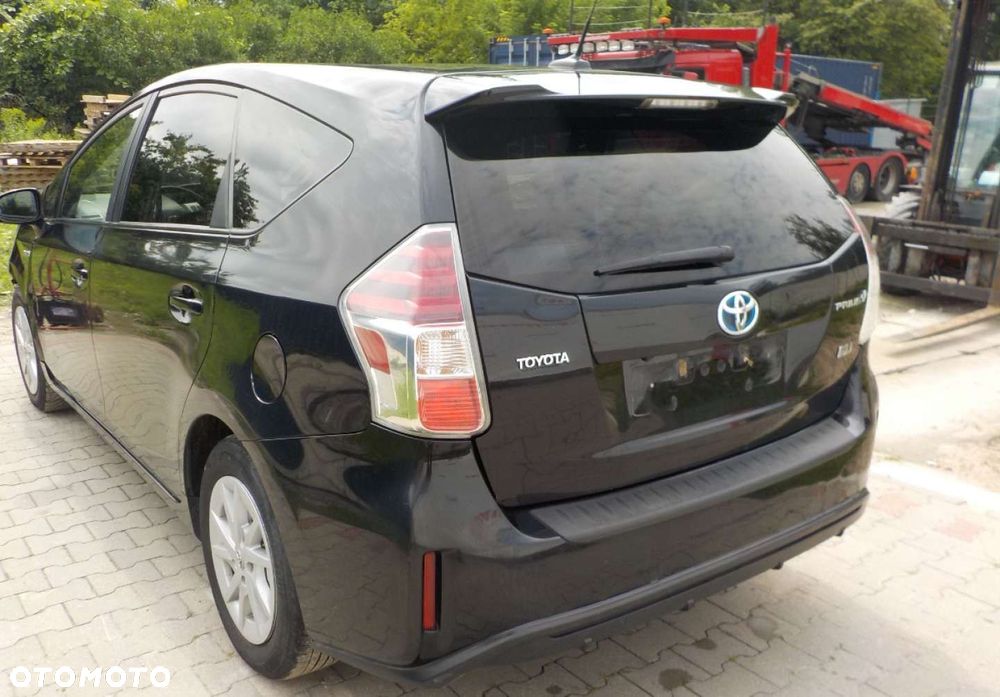 Toyota Prius+ - 9