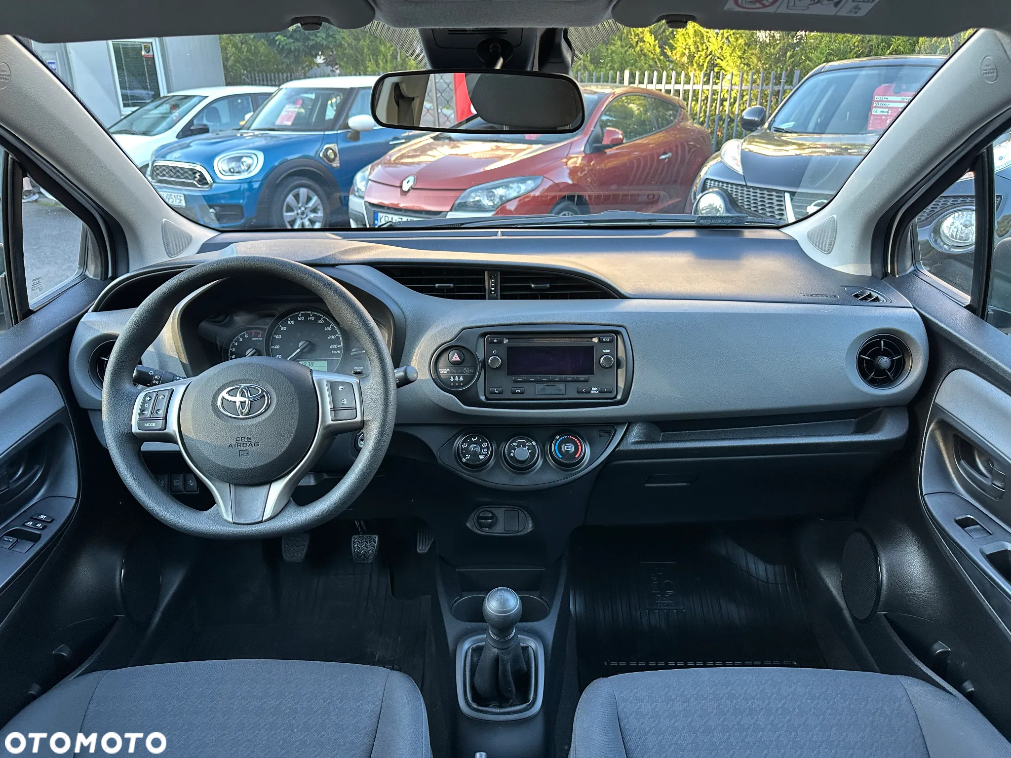 Toyota Yaris 1.0 Active - 11