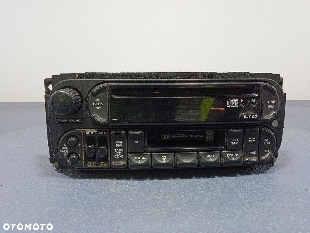 CHRYSLER VOYAGER IV LIFT 04- RADIO FABRYCZNE OEM P05091601AE - 1