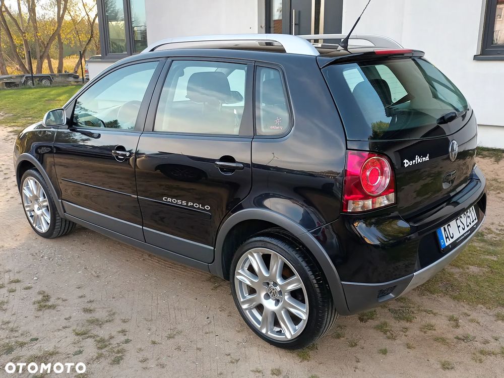 Volkswagen Polo Cross 1.6 - 19