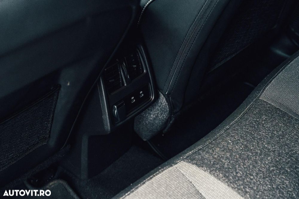 Renault Symbioz - 19