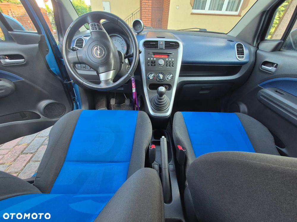 Opel Agila 1.0 Essentia - 10