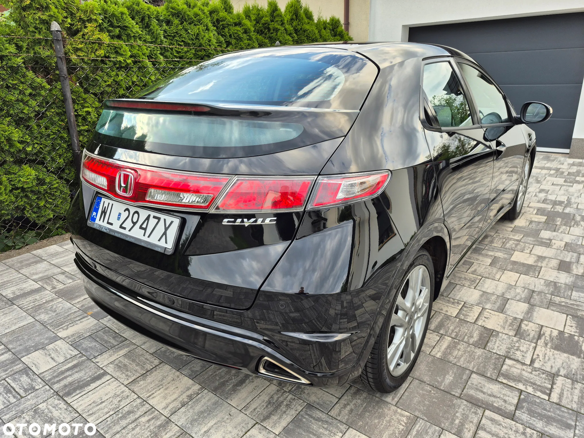 Honda Civic 1.8i-VTEC i-SHIFT Sport - 5
