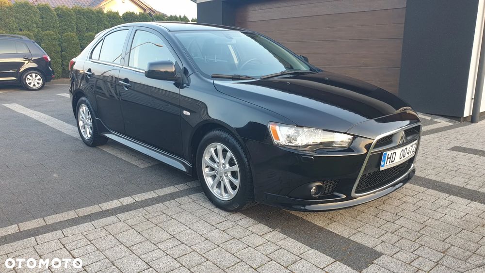 Mitsubishi Lancer - 3