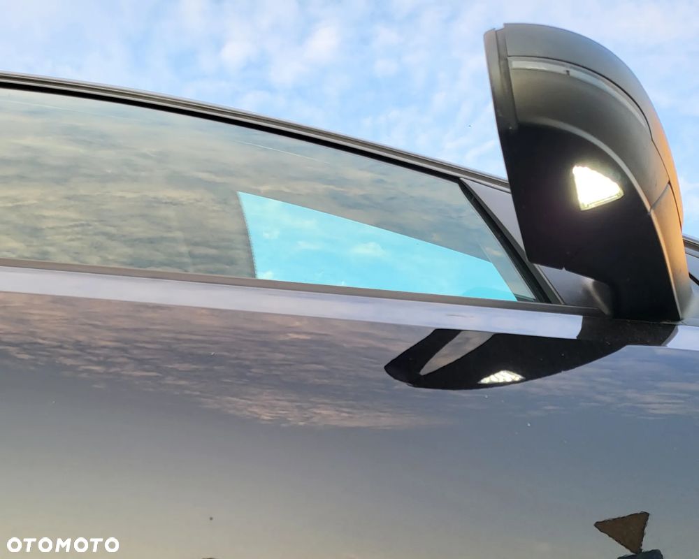 Volkswagen Polo - 11