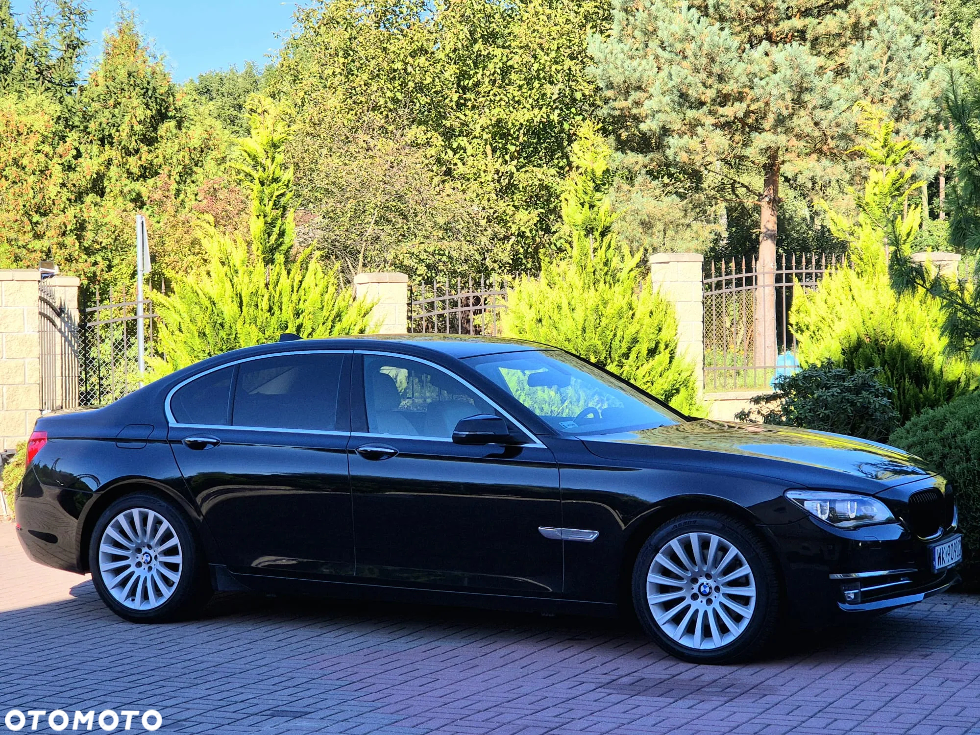 BMW Seria 7 740d xDrive - 4