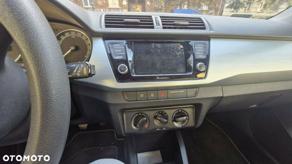 Skoda Fabia - 14