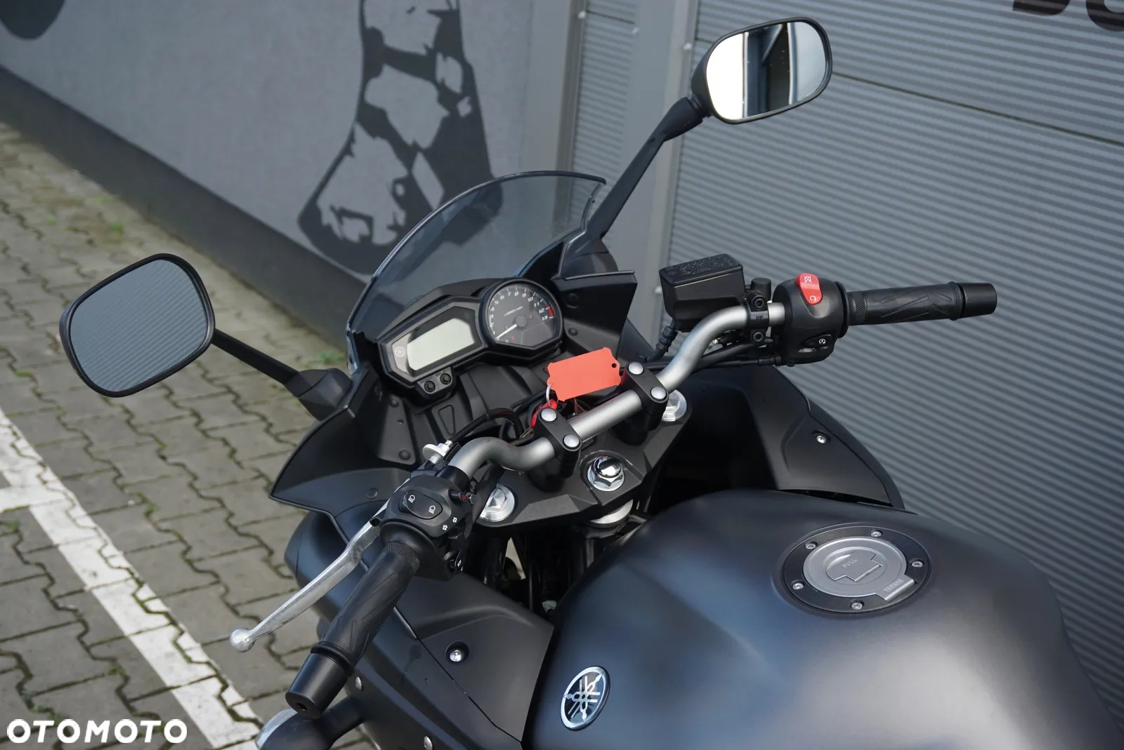 Yamaha XJ - 15