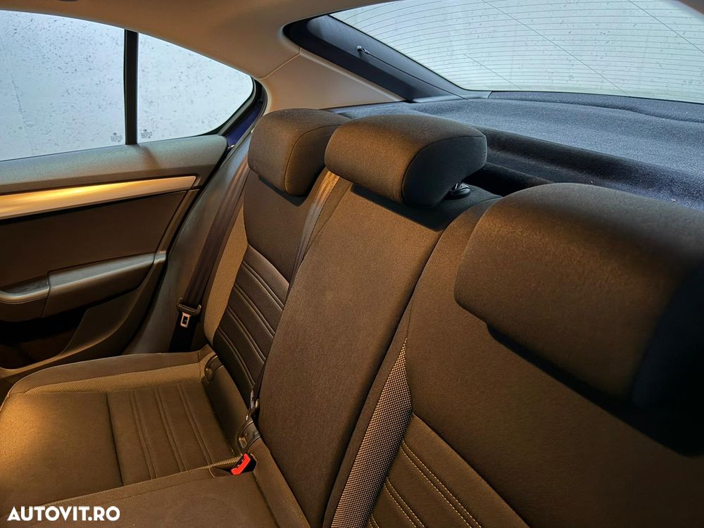 Skoda Octavia 1.6 TDI Active - 4