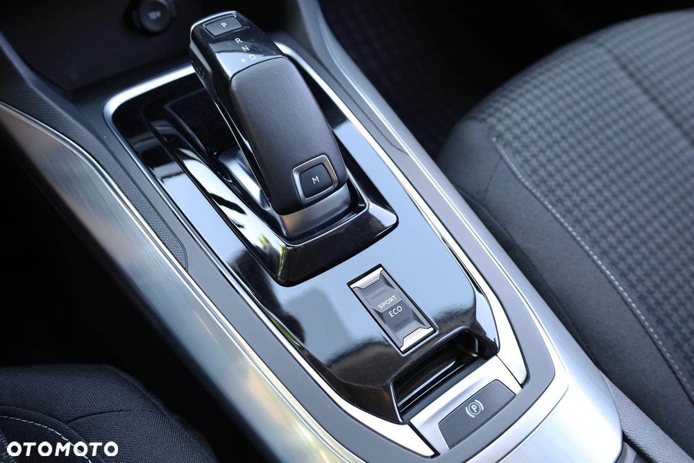 Peugeot 308 1.5 BlueHDi Active S&S EAT8 - 25