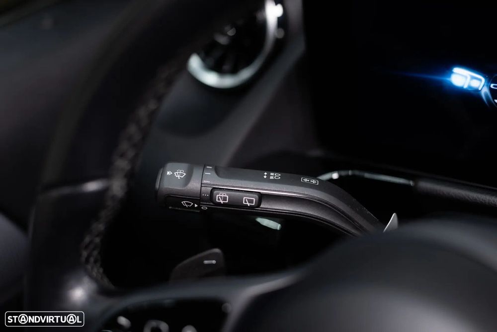 Mercedes-Benz GLA 180 d Business Solutions - 26