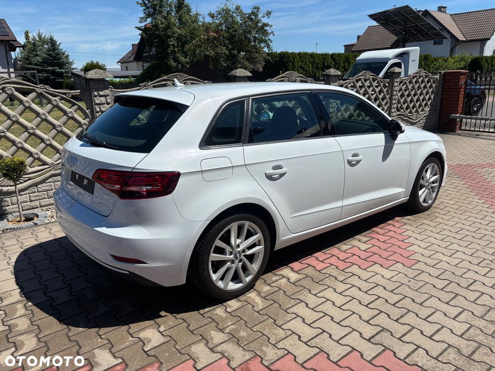 Audi A3 Sportback 1.5 TFSI - 3