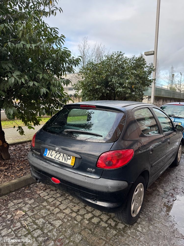Peugeot 206 1.1 XR - 3