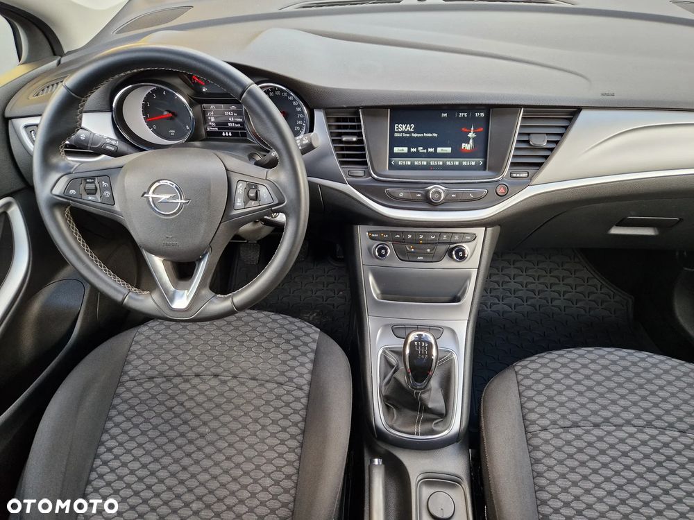 Opel Astra 1.4 T Enjoy - 9