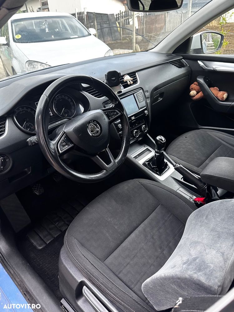 Skoda Octavia 2.0 TDI Ambition - 1