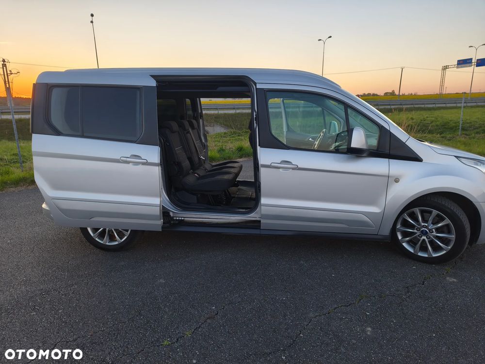 Ford Tourneo Connect Gr 1.5 TDCi Titanium - 25