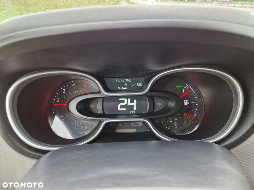 Renault Trafic - 17